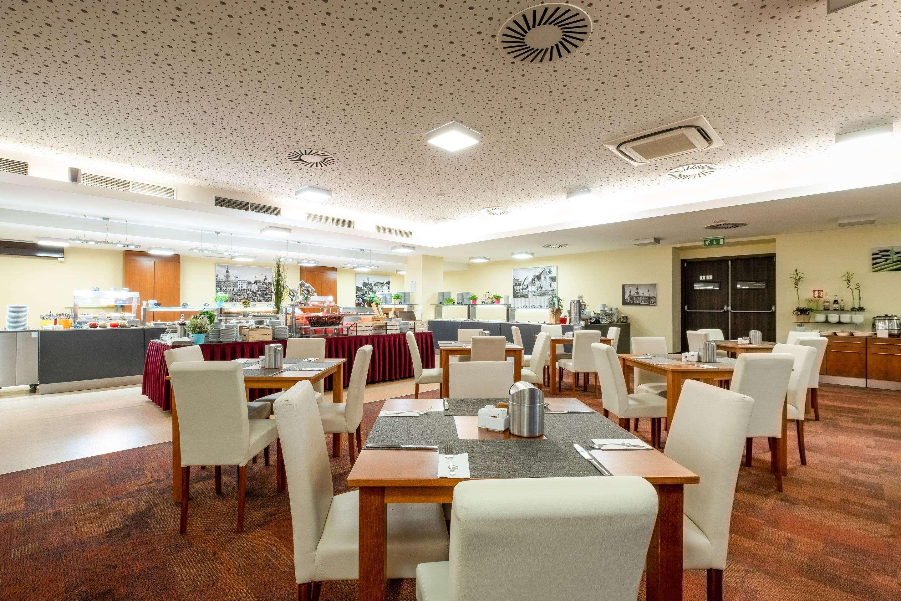 Clarion Congress Hotel Ceske Budejovice Exterior foto