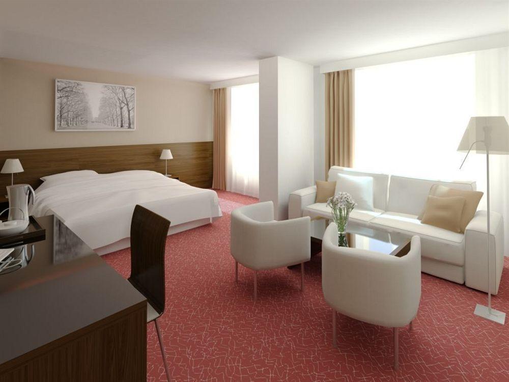 Clarion Congress Hotel Ceske Budejovice Quarto foto