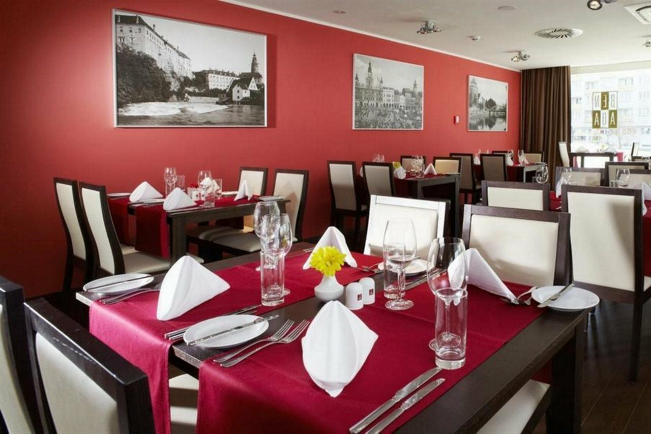Clarion Congress Hotel Ceske Budejovice Exterior foto